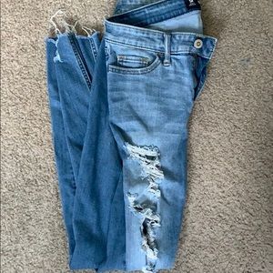 Hollister Jeans! Super stretchy! Worn Once!
